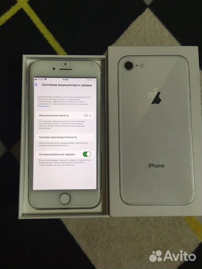 Телефон iPhone 8 256