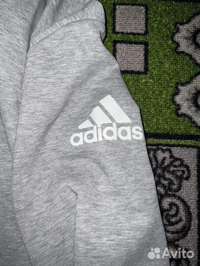 Толстовка adidas