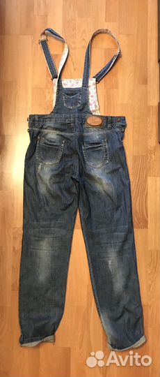 Комбинезон джинсовый