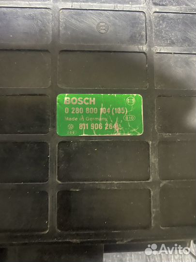 811906264 Блок управления двигателем Audi
