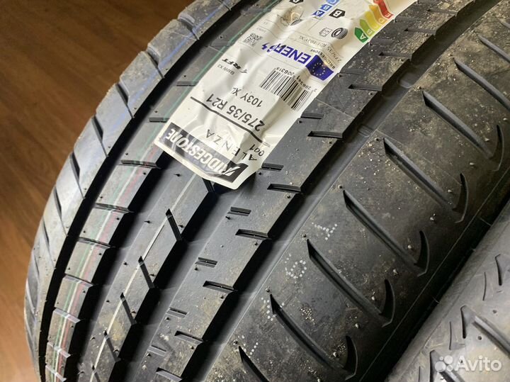 Bridgestone Alenza 001 275/35 R21 и 245/40 R21