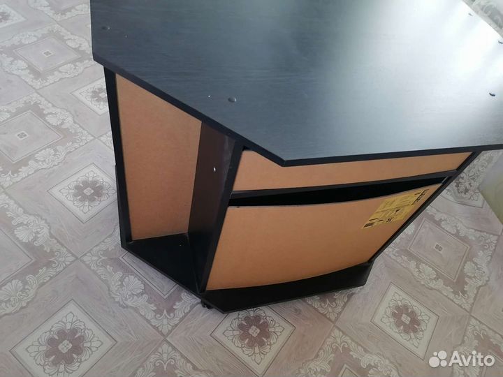 Тумба под телевизор