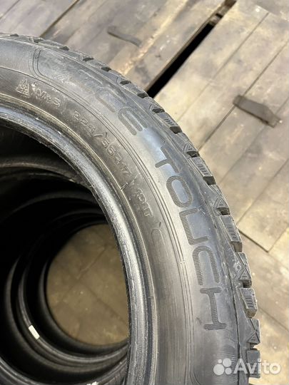 Dunlop Ice Touch 225/55 R17 101T