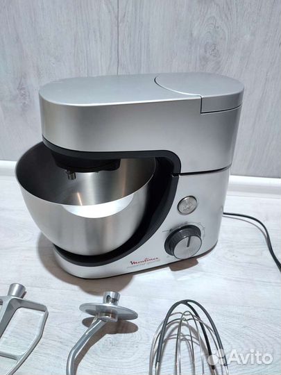 Кухонная машина Moulinex QA519D32