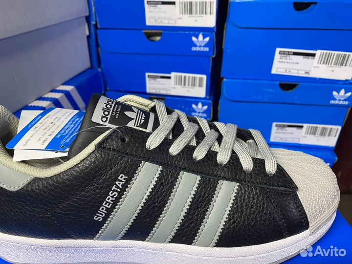 Кроссовки Adidas superstar