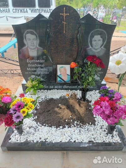 Долговечные памятники из гранита от завода гаранти