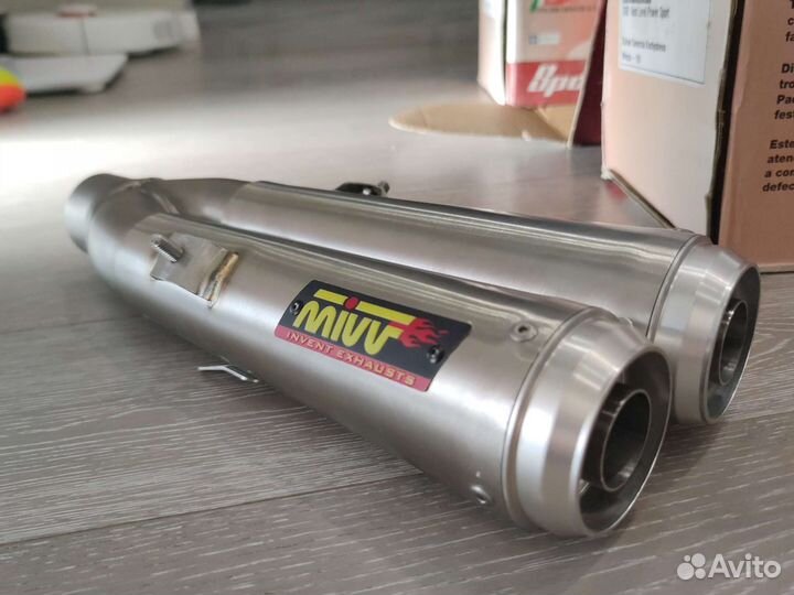 Глушитель на мотоцикл Honda CBR 1000 RR 06-07