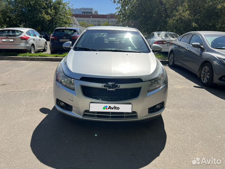 Chevrolet Cruze 1.8 МТ, 2010, 175 000 км