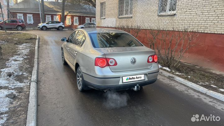 Volkswagen Passat 1.6 МТ, 2007, 260 000 км