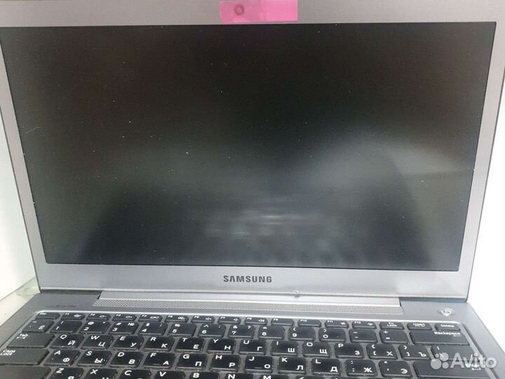 Корпус для ноутбука Samsung NP530U3C в разбор б/у