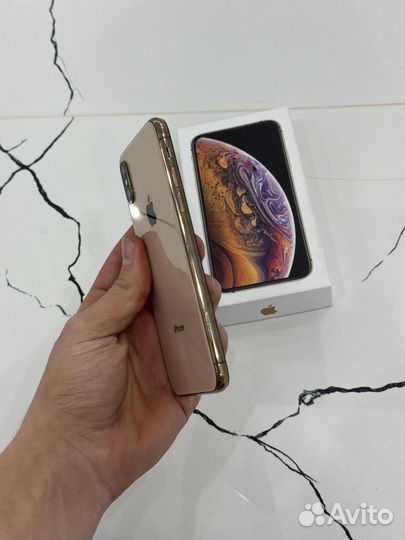 iPhone Xs, 64 ГБ