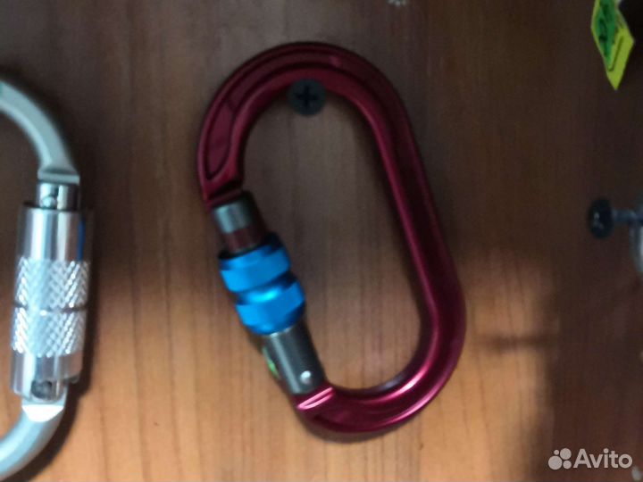 Карабин венто овал с муфтой арт35670