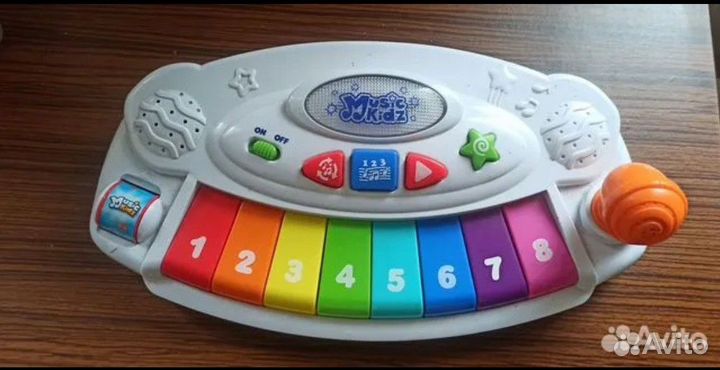 Развивающие музыкальные детские игрушки разные