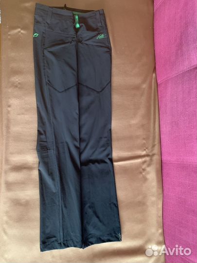 Спортивные брюки