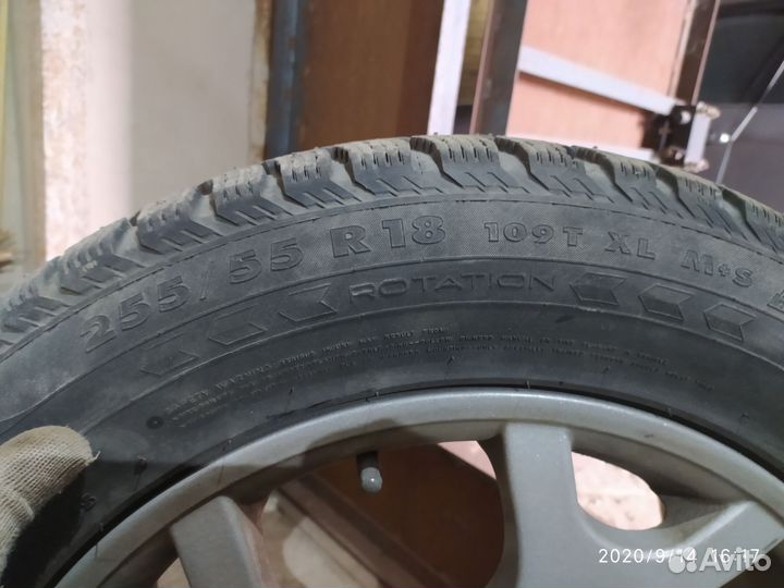 Nokian Tyres Hakkapeliitta 5 SUV 255/55 R18