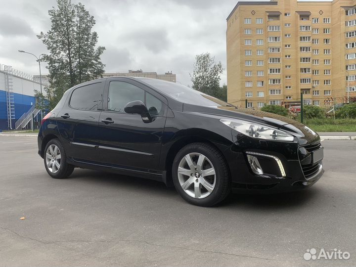 Peugeot 308 1.6 AT, 2011, 169 850 км