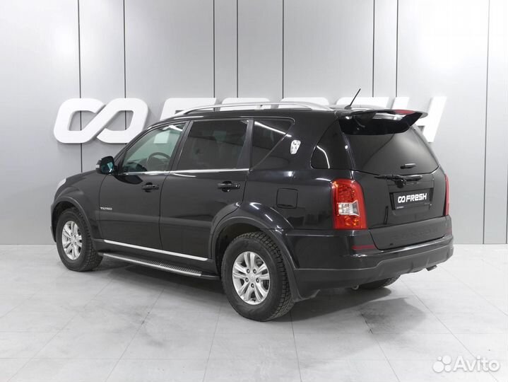 SsangYong Rexton 2.7 AT, 2012, 215 467 км