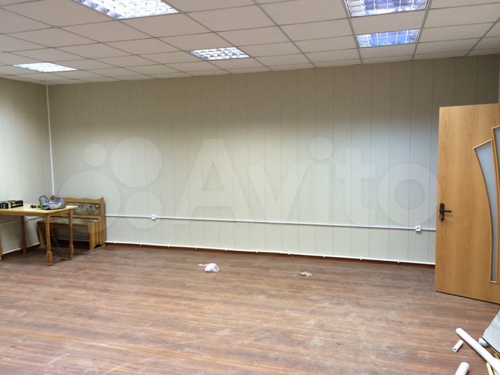 Торговая площадь, 60 м²