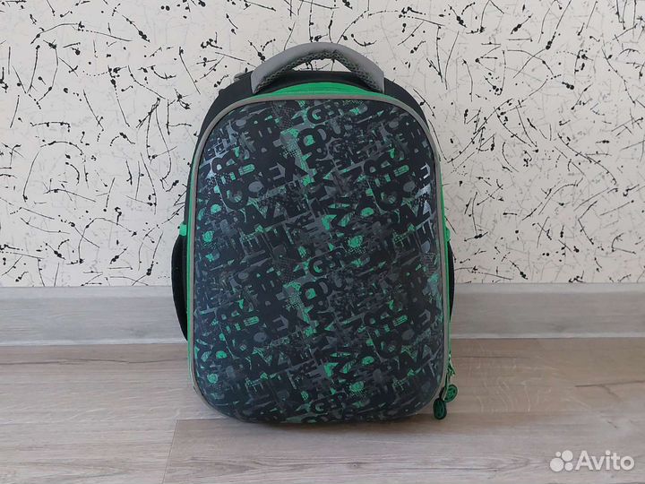 Школьный рюкзак