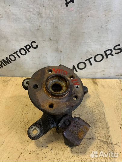 Кулак передний LH Mercedes-Benz Vito W638 ступица