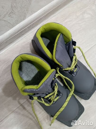 Лыжные ботинки 34 размер