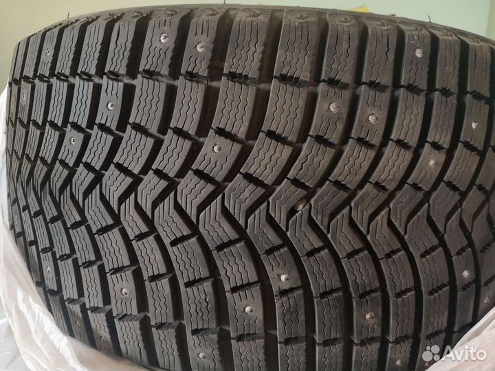 Michelin Agilis CrossClimate 295/35 R21