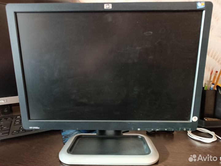 Монитор HP L1908w