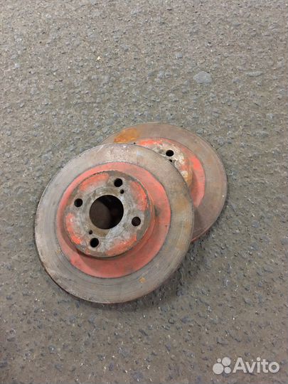 Задние тормозные диски 4х100 corolla levin