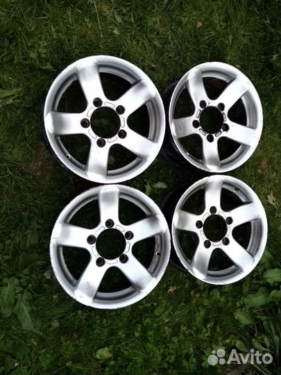 Диски r15 нива