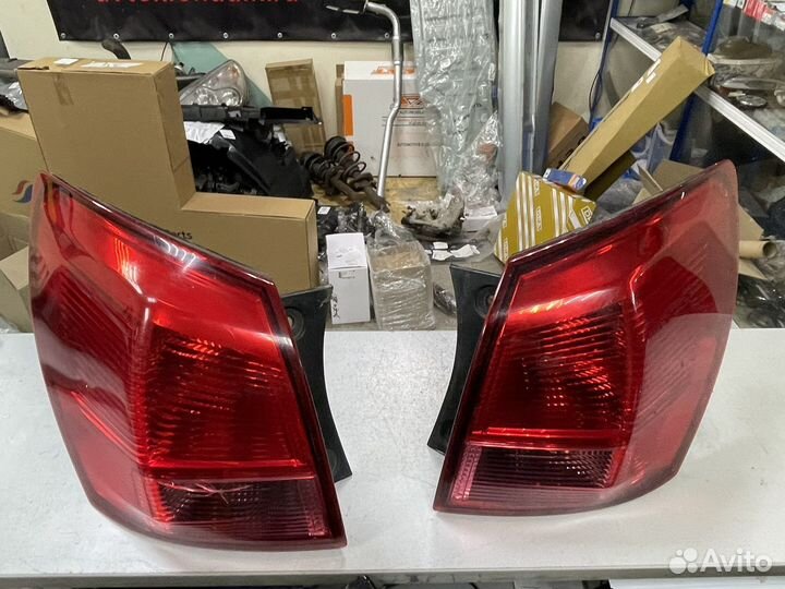 Фонари левый nissan qashqai j10