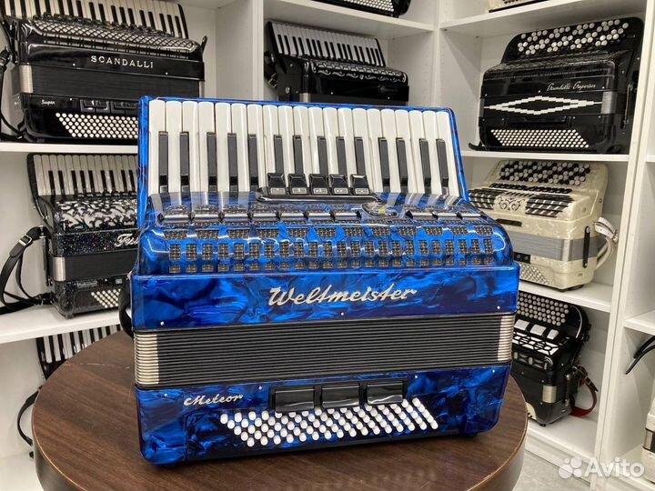 Аккордеон Weltmeister Meteor 3/4
