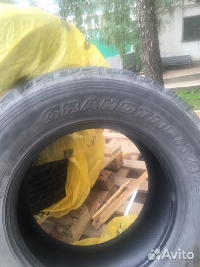 Dunlop Grandtrek AT3 275/65 R17