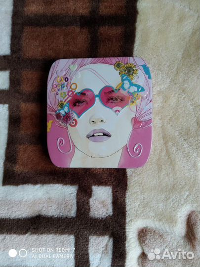 Коробочка для средств личн. гигиены. На подарок