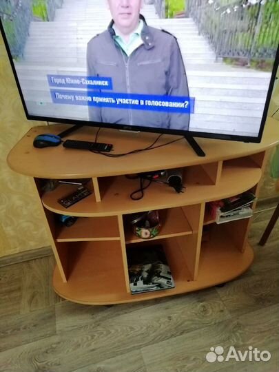 Тумба под телевизор