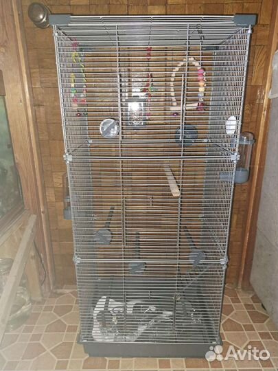 Клетка для попугаев