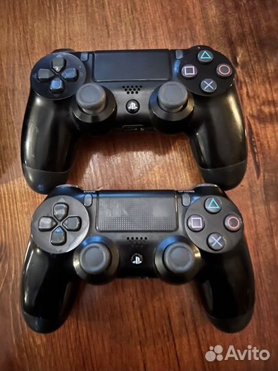 Плейстейшен 4 в полной комплектации