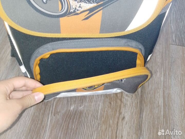 Школьный рюкзак