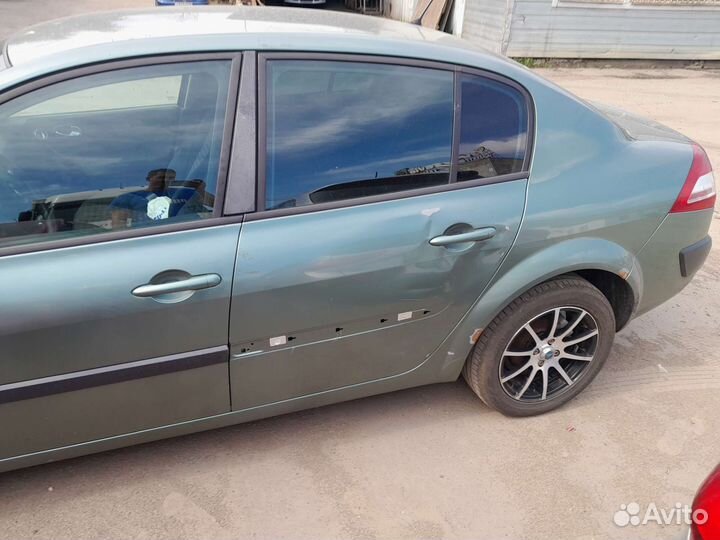 Renault Megane 1.6 AT, 2006, битый, 220 000 км