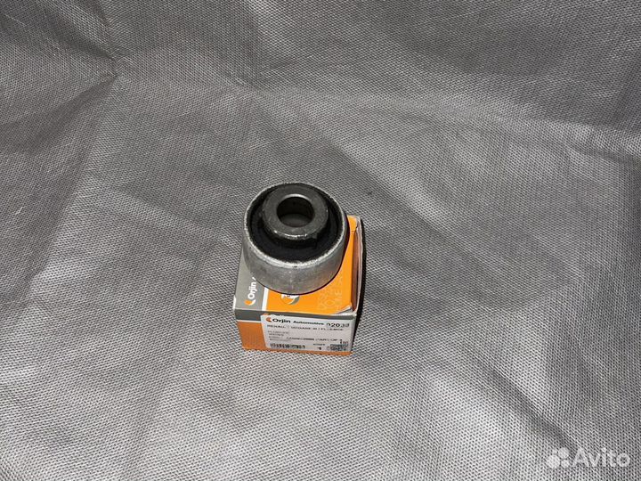 Сайлентблок рычага малый Fluence Megane 3