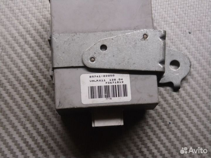 Блок управления дверей Тойота Королла Е120