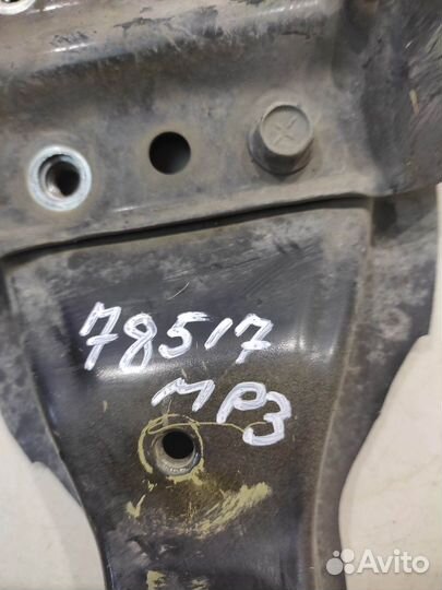 Кронштейн (Mitsubishi Pajero Sport III)