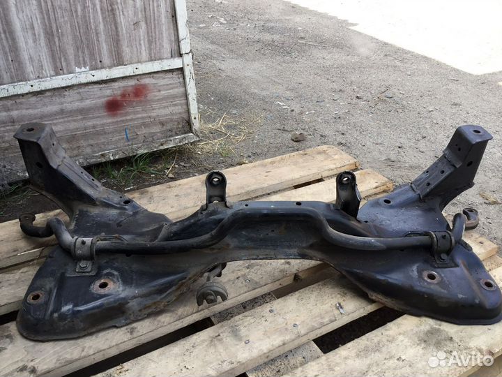 Подвеска Митсубиси Каризма