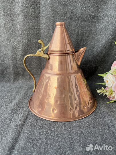 Медный кувшин чайник. Винтаж. Европа