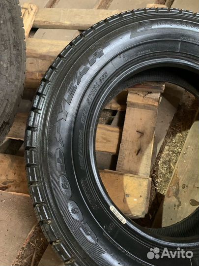 Goodyear Ice Navi Zea II 185/70 R14