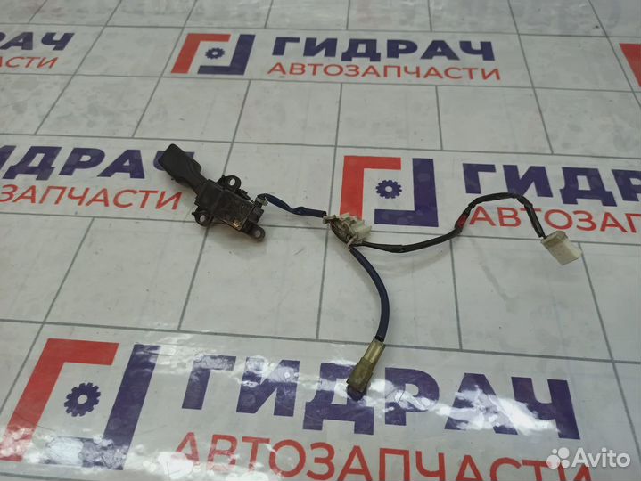 Переключатель круиз контроля Toyota Land Cruiser (J100) 84630-60020