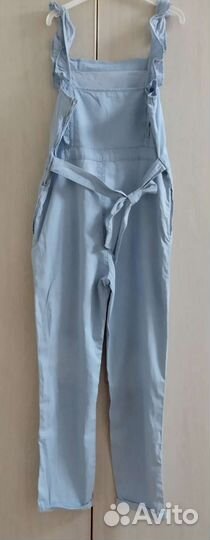 Джинсовый комбинезон для девочки