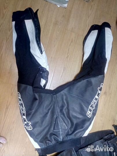 Мотокомбинезон мужской