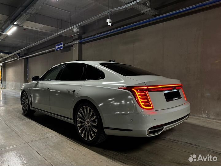 Аренда прокат авто премиум класс Hongqi H9 Grey