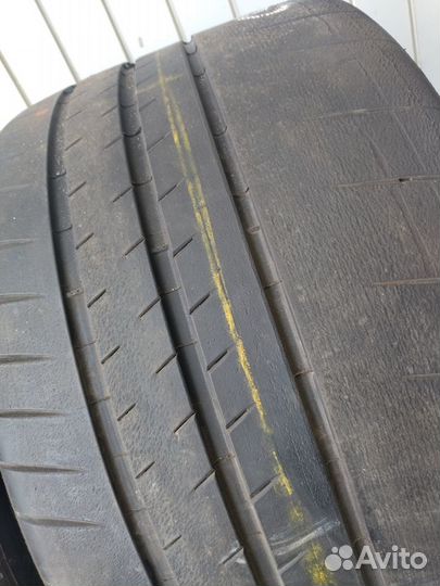 Michelin Pilot Sport Cup 2 325/30 R20