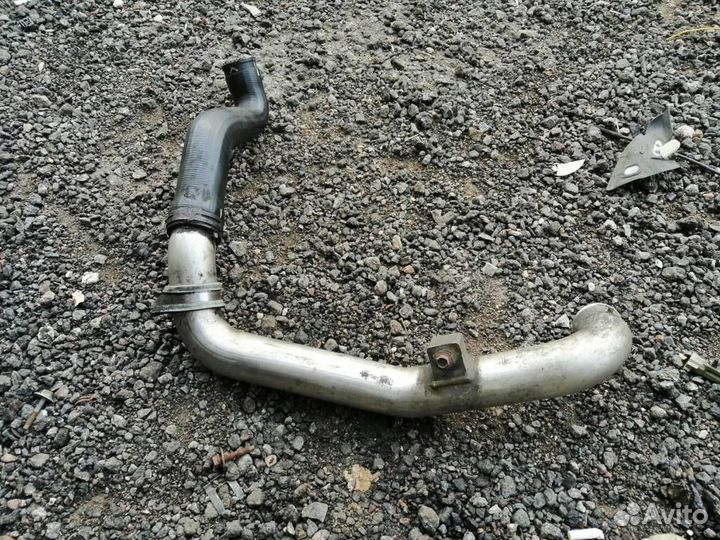 Патрубок интеркулера Volkswagen Sharan